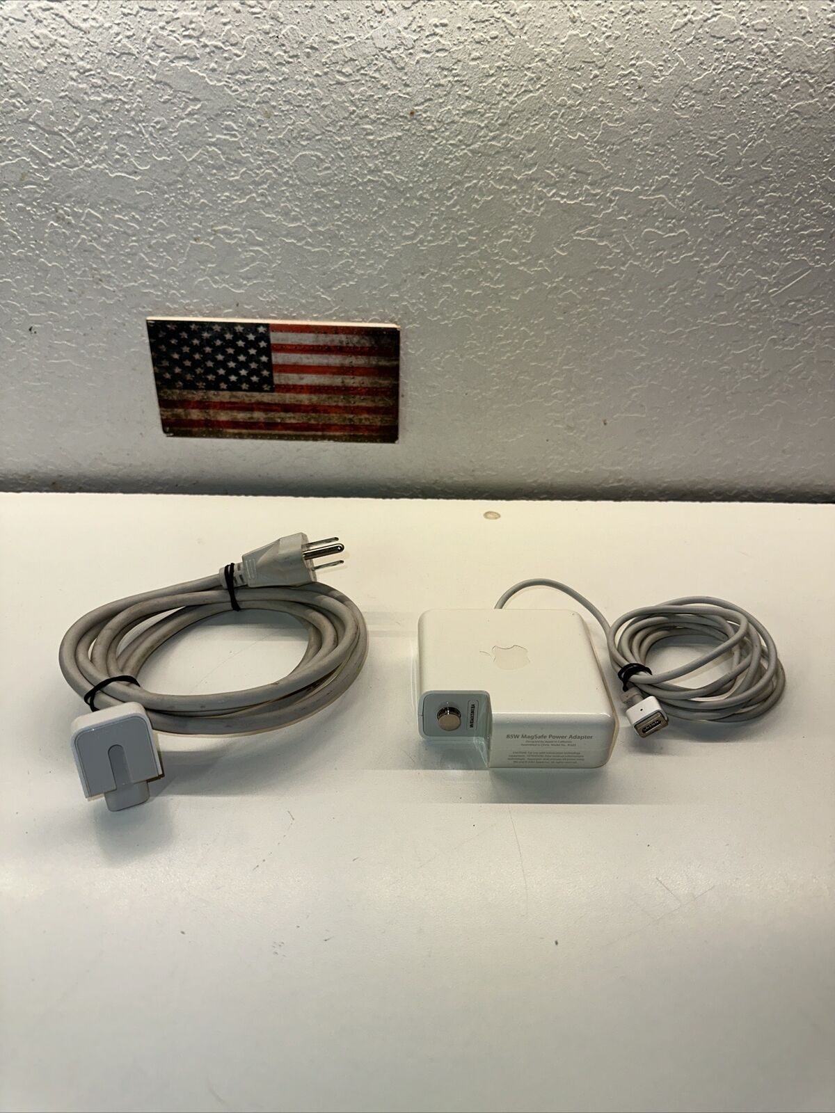 Apple MagSafe A1222 Charger Adapter 85W ADP-85 CB 18.5V 4.6A