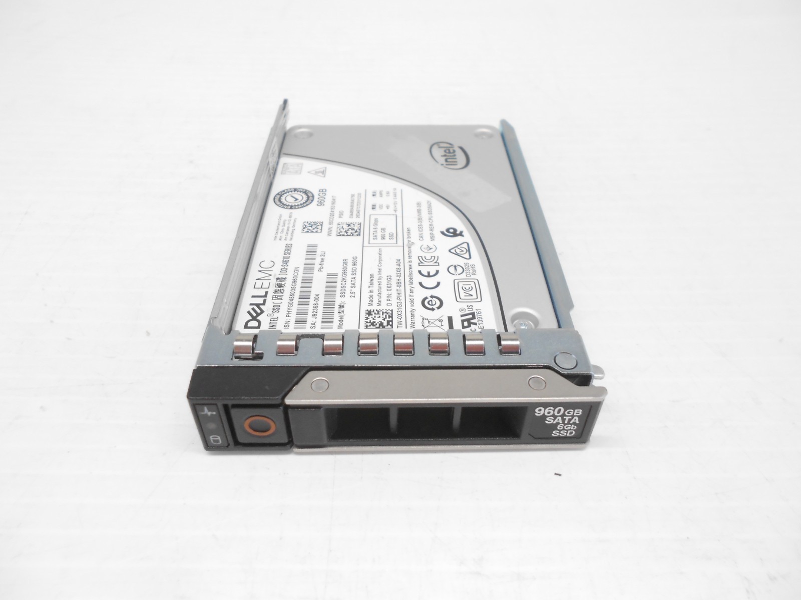 Dell X31G3 960GB 2.5" 6G SATA SSD Server Hard Drive R440 R540 R640 R740 R740XD