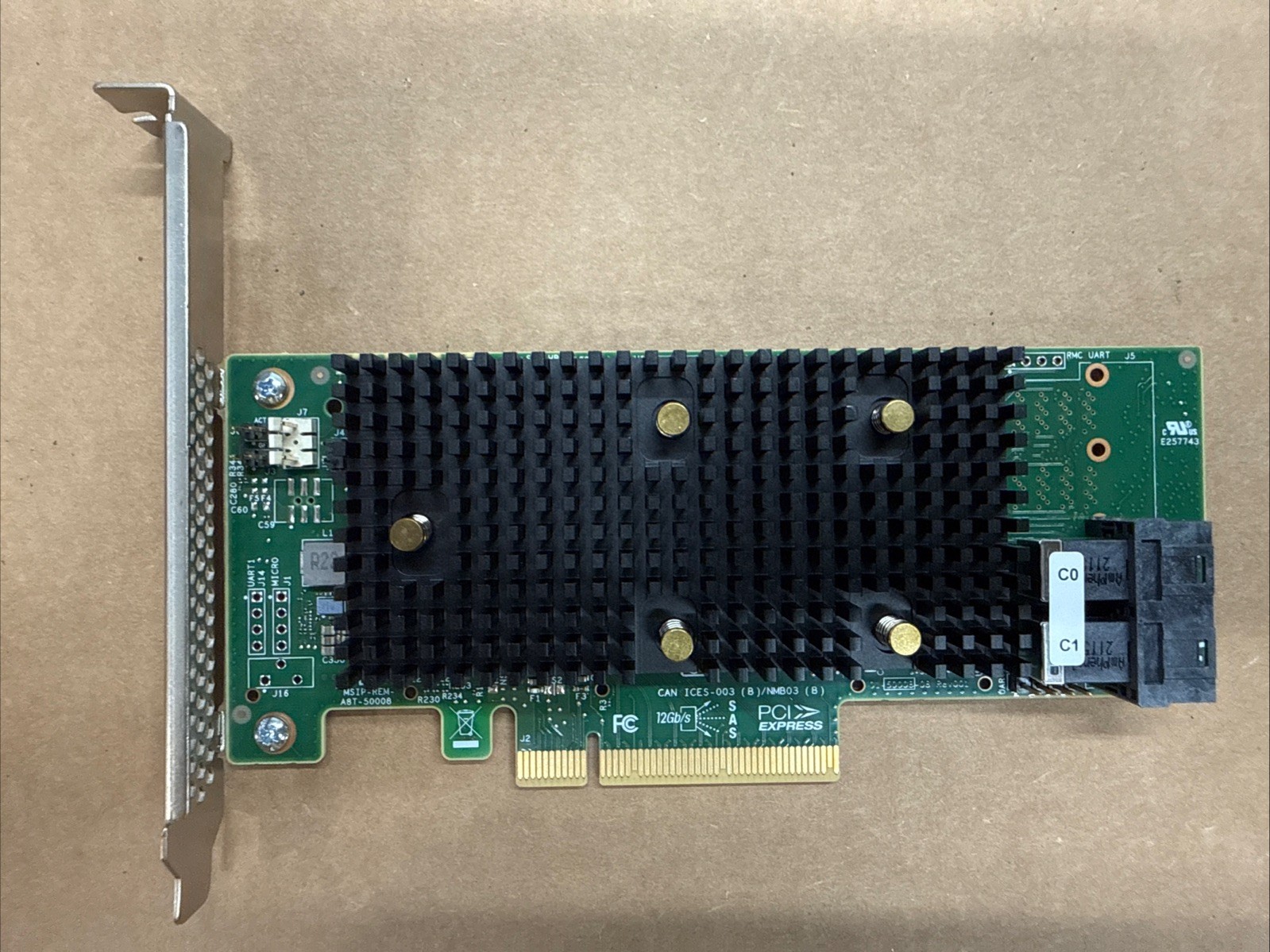 Broadcom LSI MegaRAID 9440‑8i 12Gbps SAS/SATA/NVMe RAID Controller