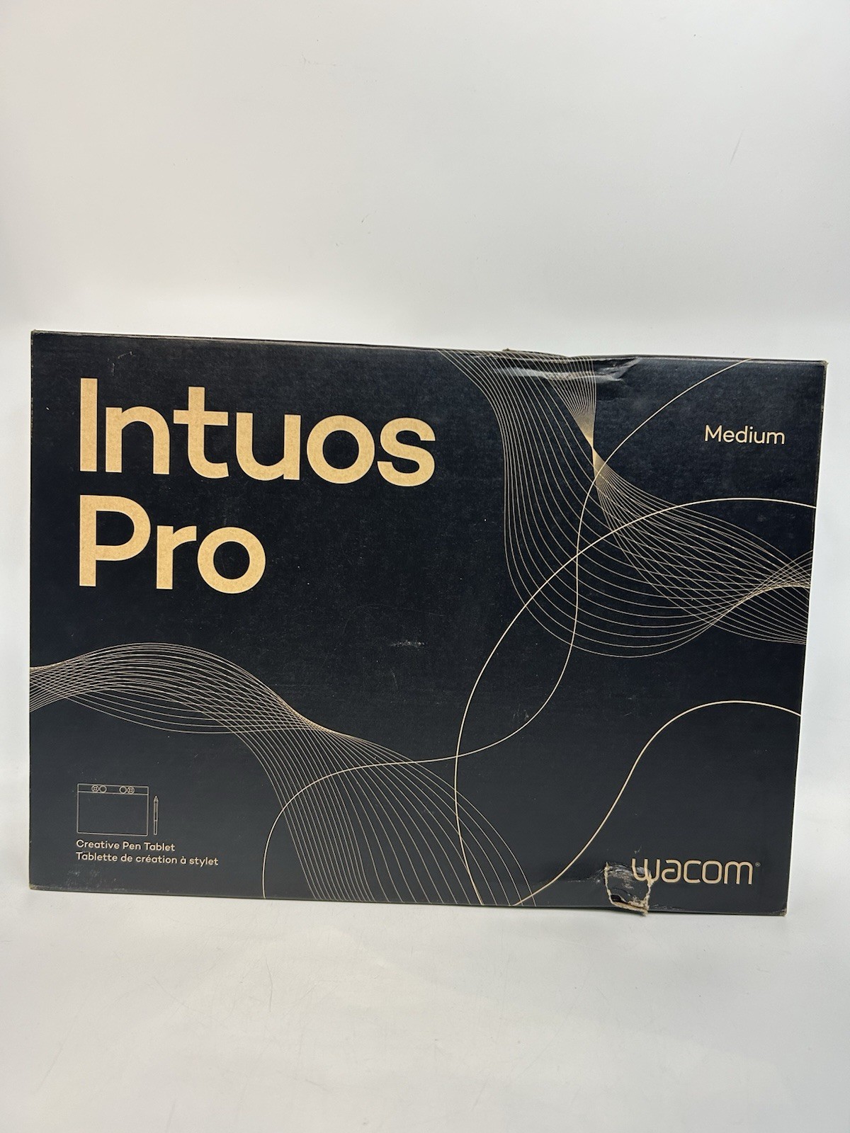 Wacom Intuos Pro Medium Bluetooth Graphic Drawing Tablet with ProPen 3 *NEW*