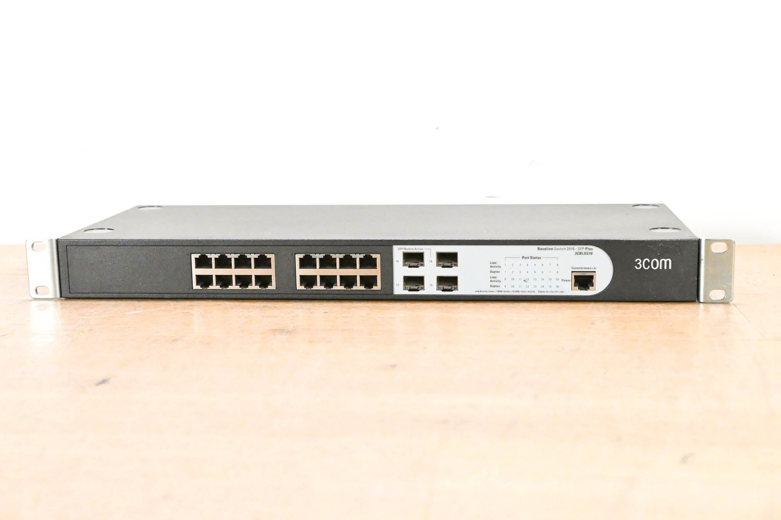 3COM 3CBLSG16 Baseline Switch 2916 SFP Plus CG014C7