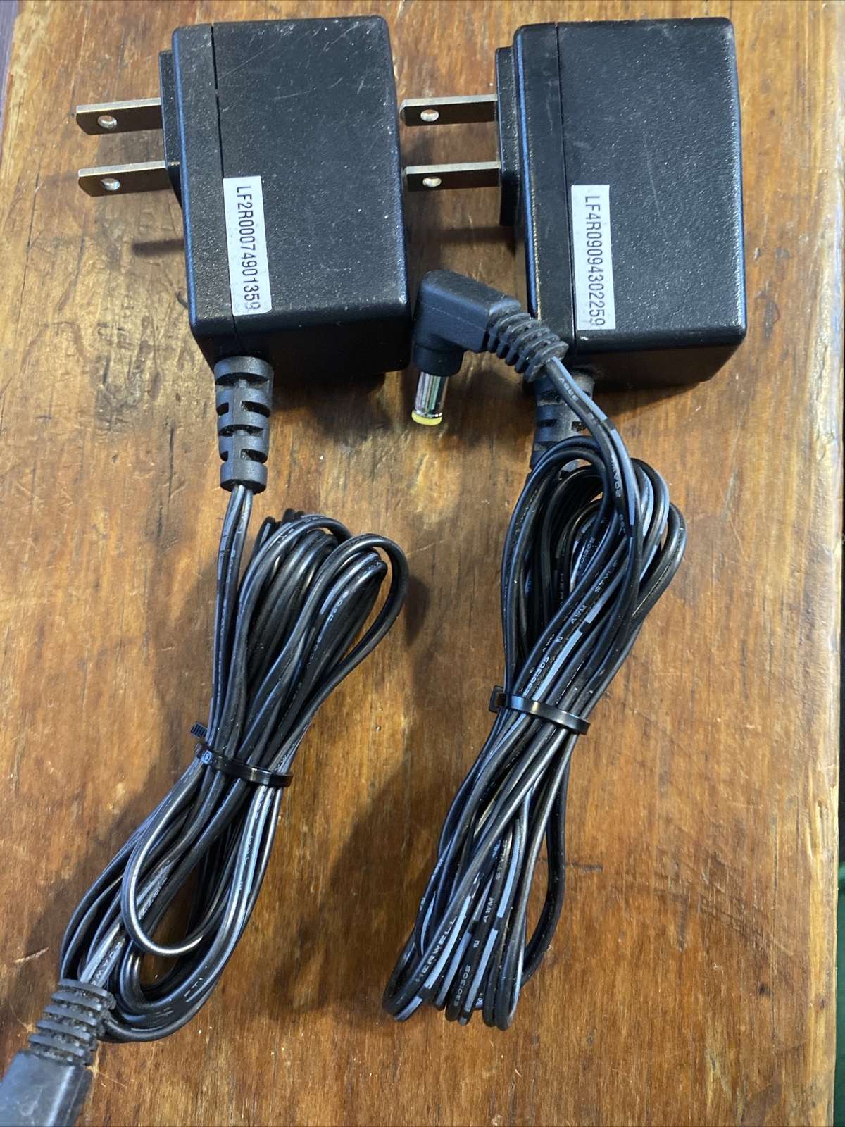 2 D-Link AF1205-B OEM AC Power Adapters 5V 2A 5.5*2.1 bridge access point