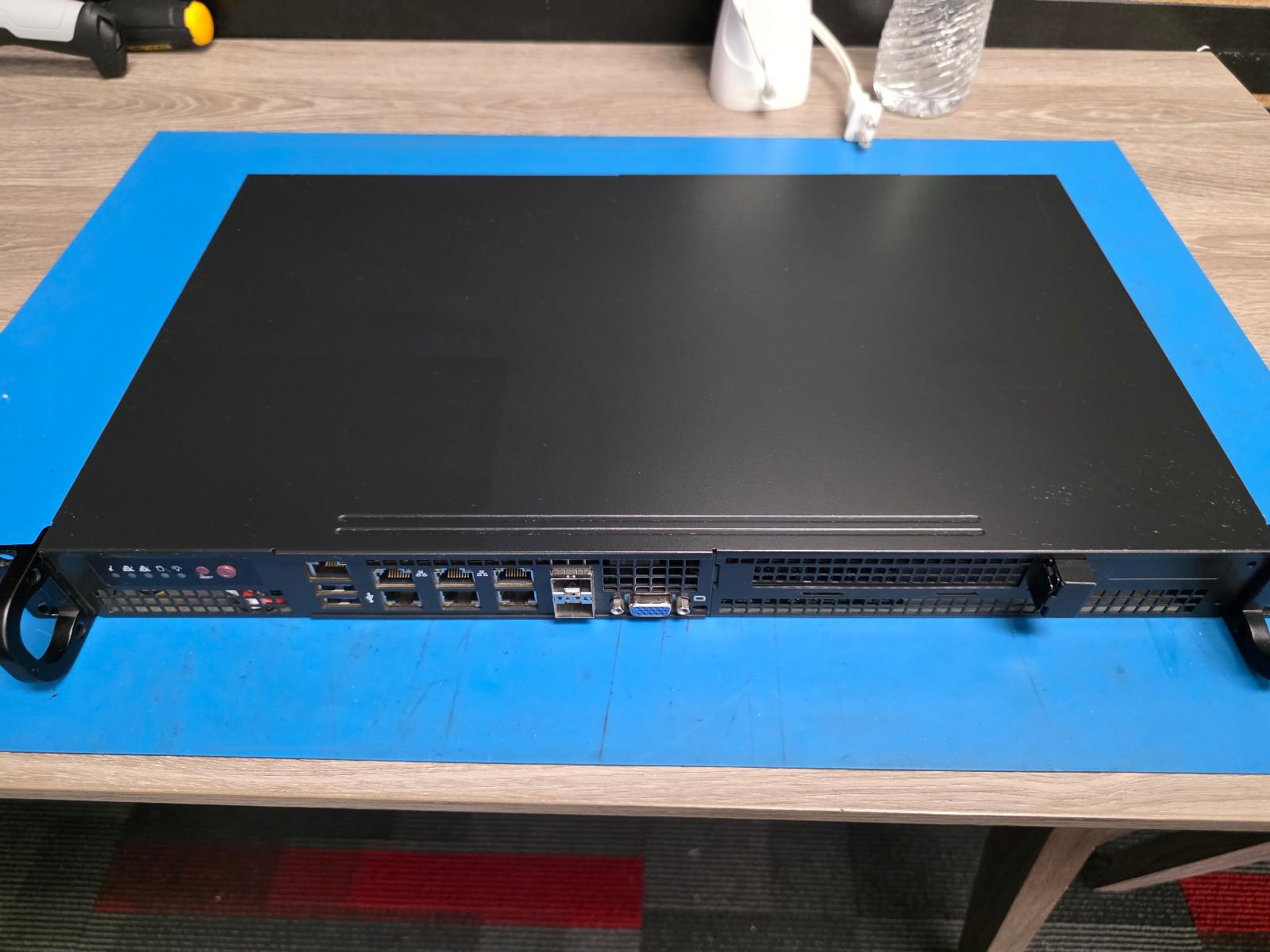 SYS-5019D-4C-FN8TP Supermicro Server (No RAM or Storage)