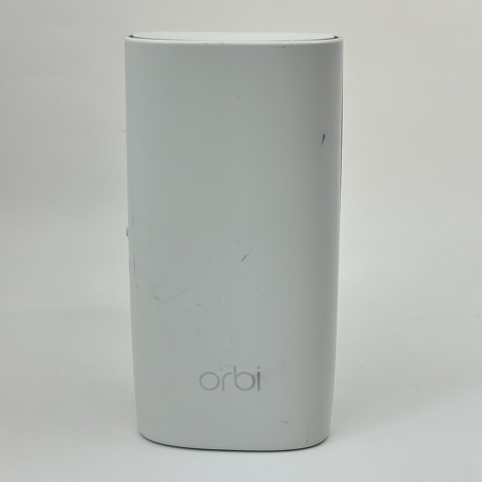 Netgear Orbi RBW30 AC2200 Tri‑Band WiFi Wall Plug In Satellite Extender