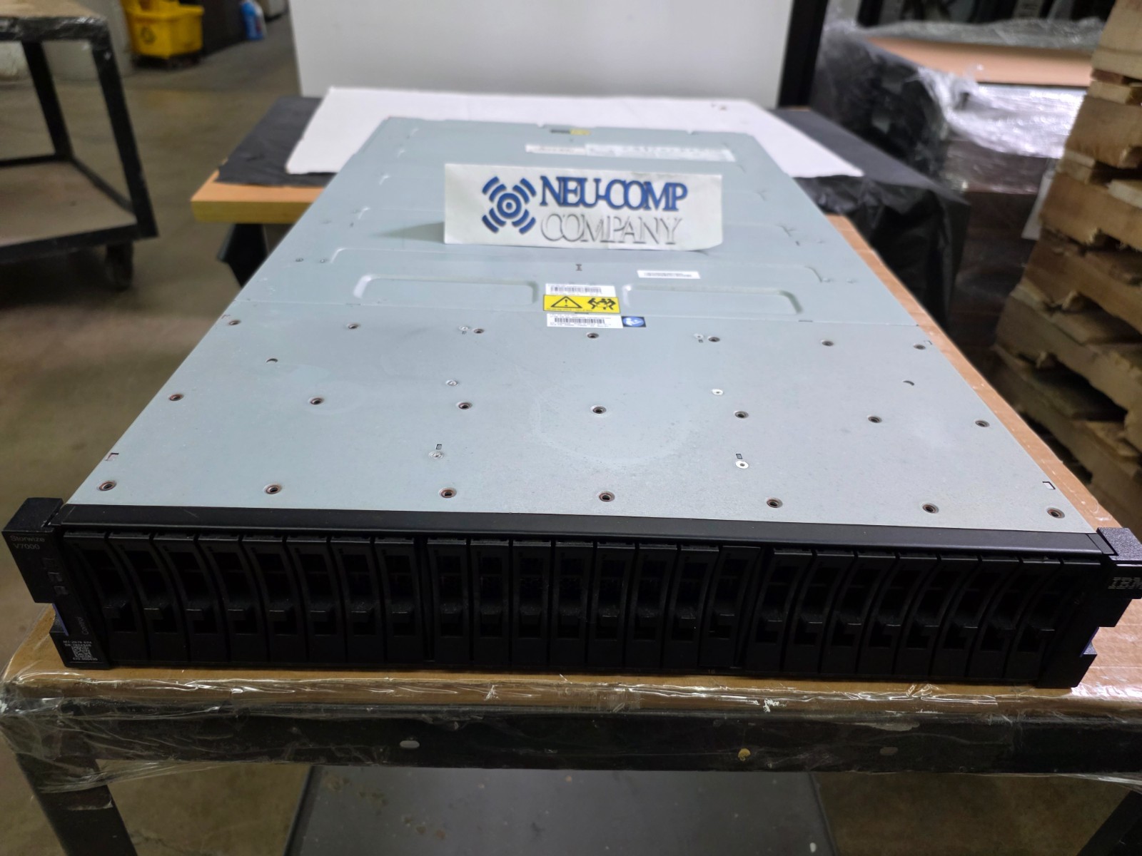 IBM 2076-624 V7000 Gen 2 Storwize SFF Dual Controller Enclosure
