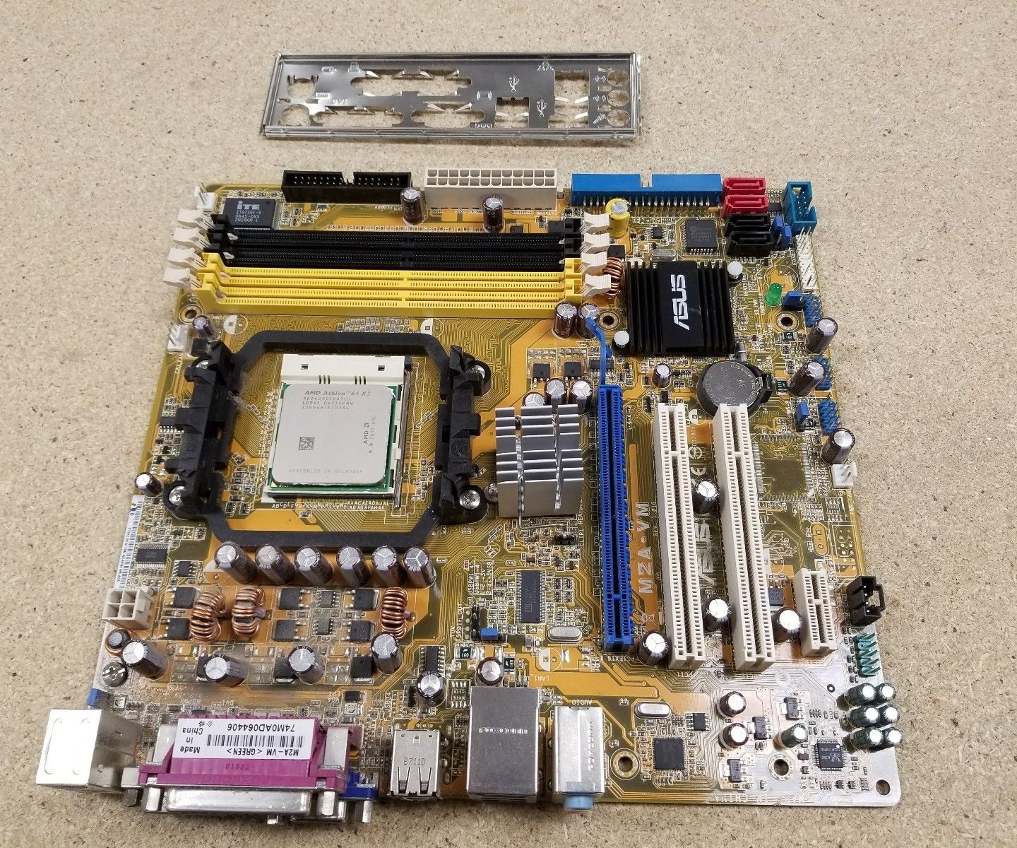 Asus M2A-VM Motherboard With I/O Shield AMD Athlon 64 x2 Fast Ship