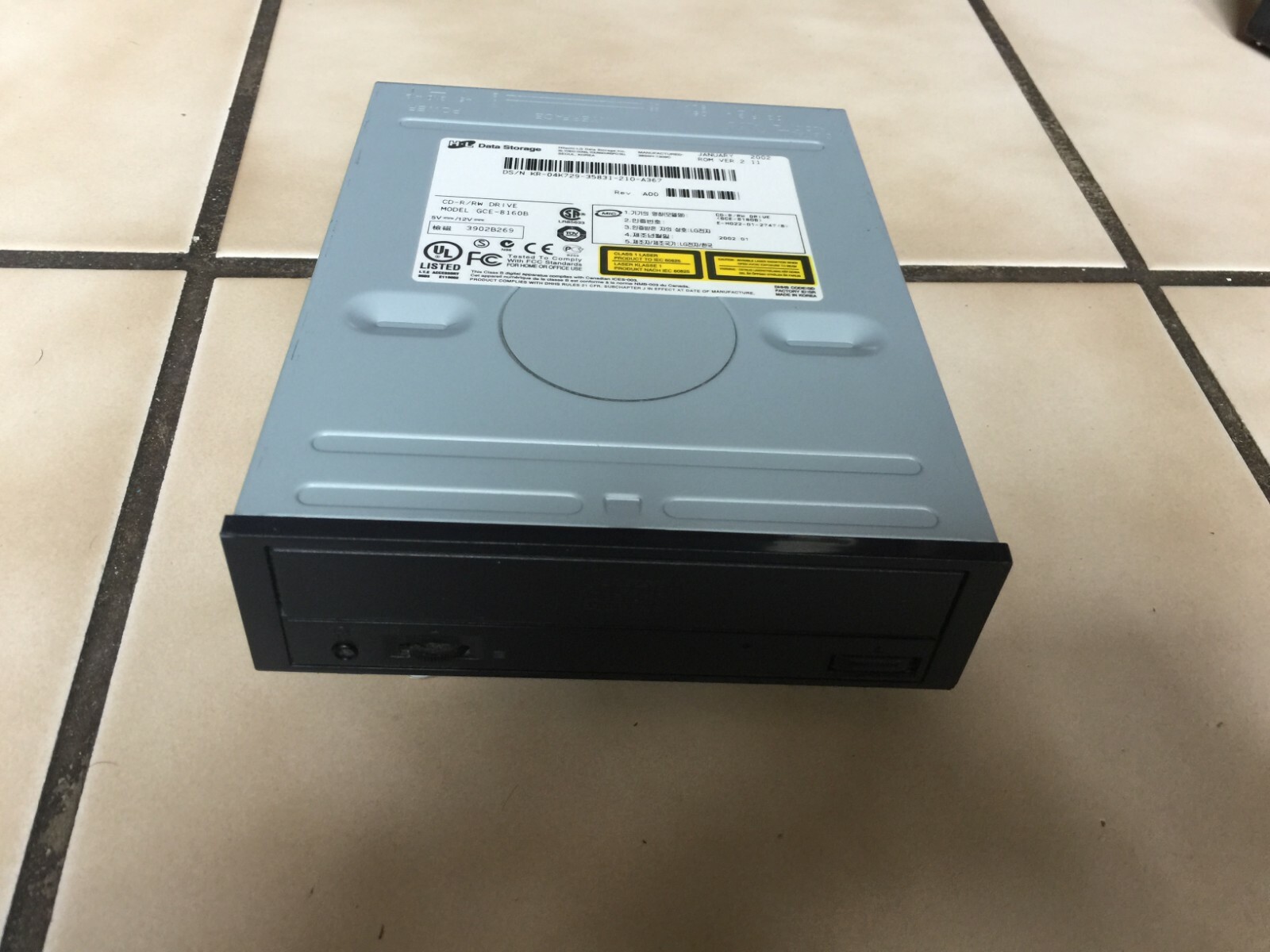 H-L Data Storage CD-R/RW Drive Model GCE-8160B