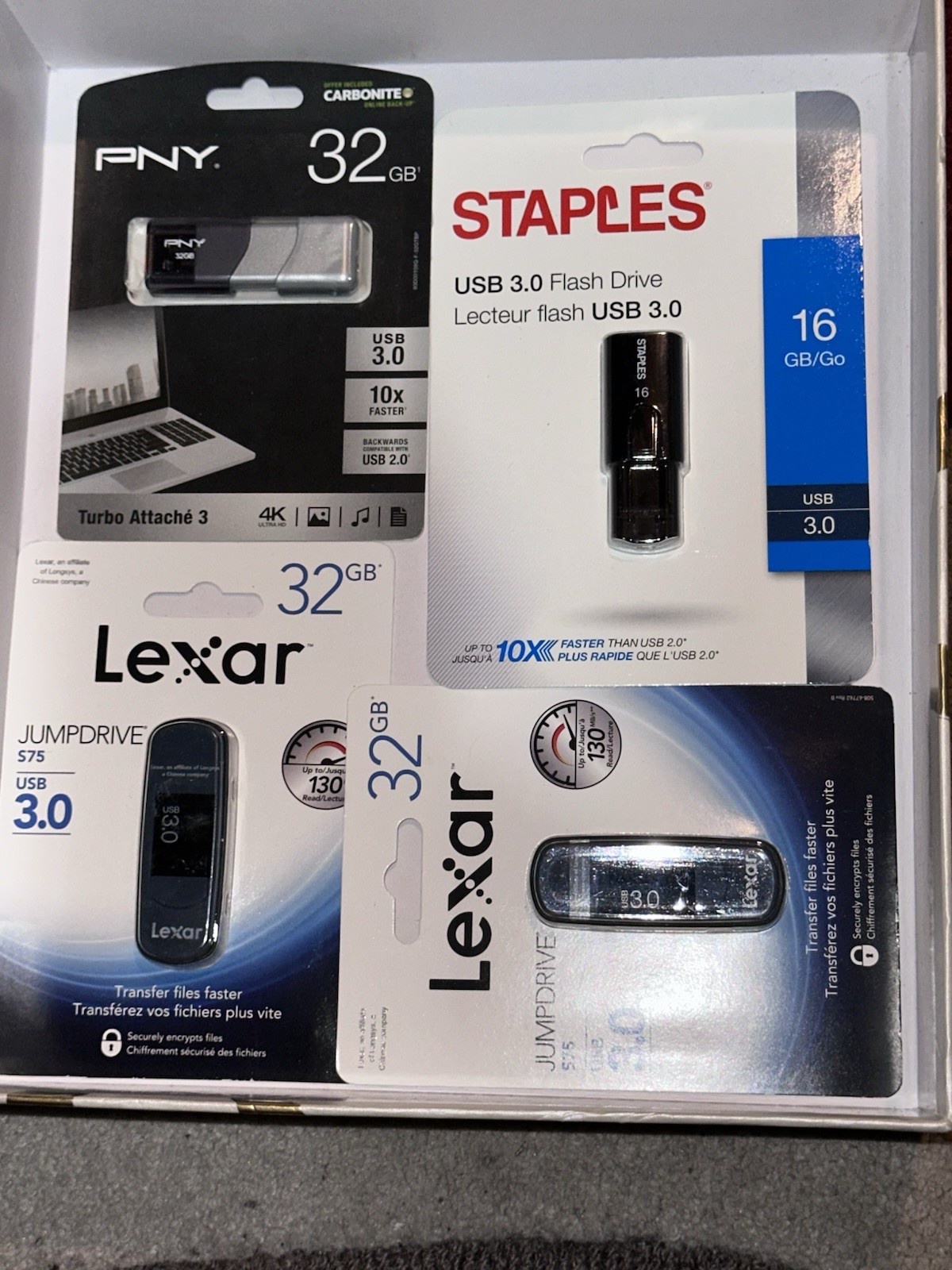 NEW 32GB PNY USB 2.0,  USB 3.0 16 GB Staples Flash & 2 Lexar S75 32GB Jumpdrives