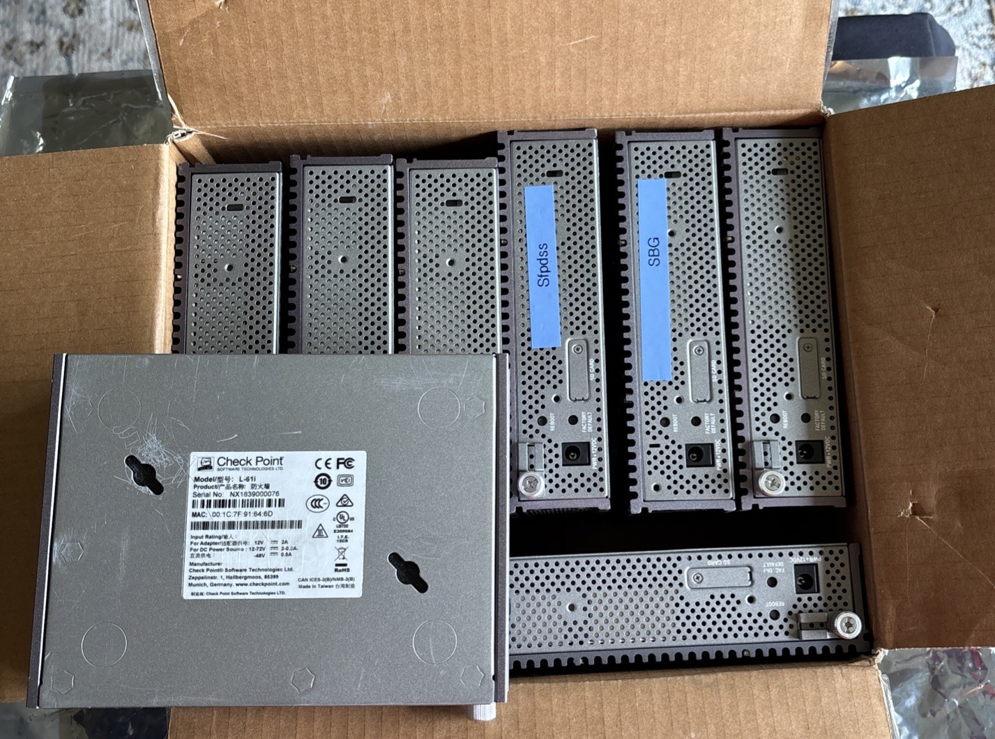 Check Point 1200R Appliance Model L-61i Lot Of 8 Pieces
