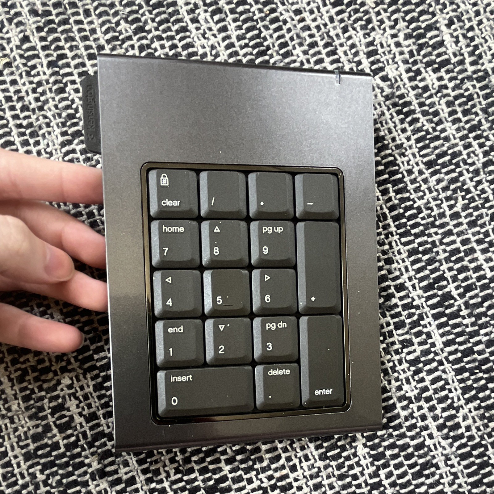 Kensington SlimBlade Wireless Numeric Keypad, Black K72327A