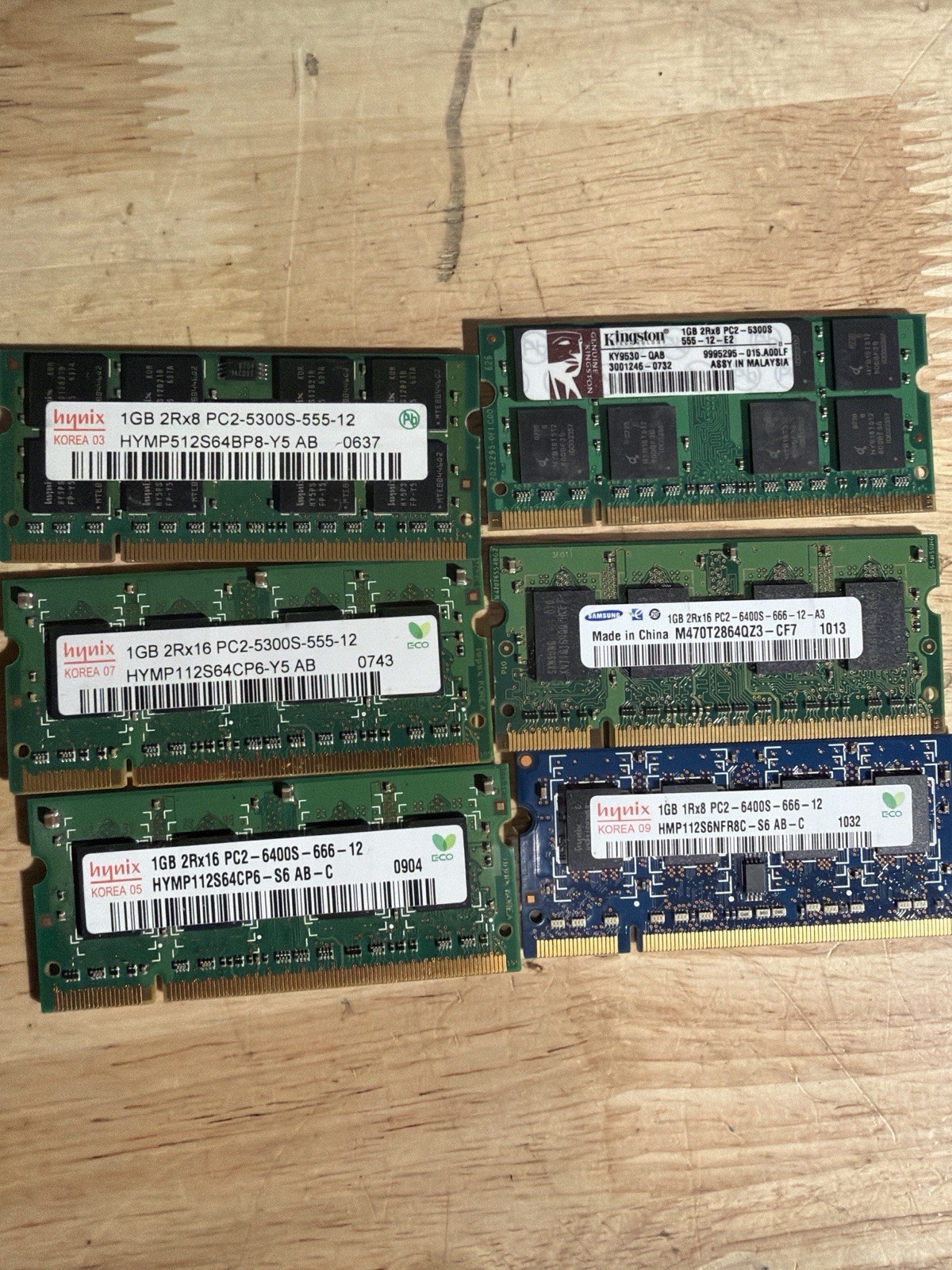 Lot of 6 1GB DDR2 Laptops Ram Mixed Brands PC2-5300S/PC2-6400S