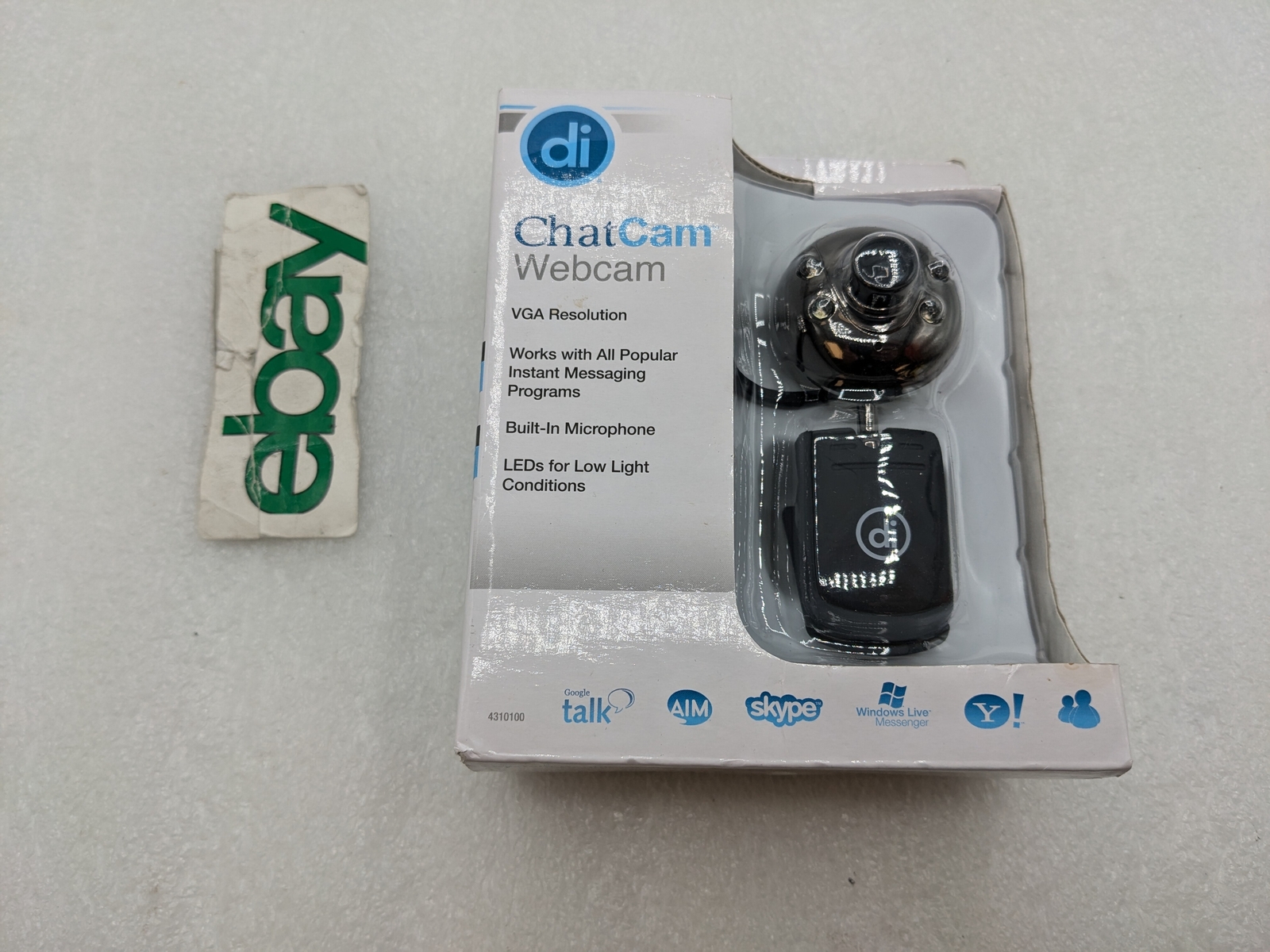 Digital Innovations Chatcam Webcam Built In Microphone LED Lights New In Box