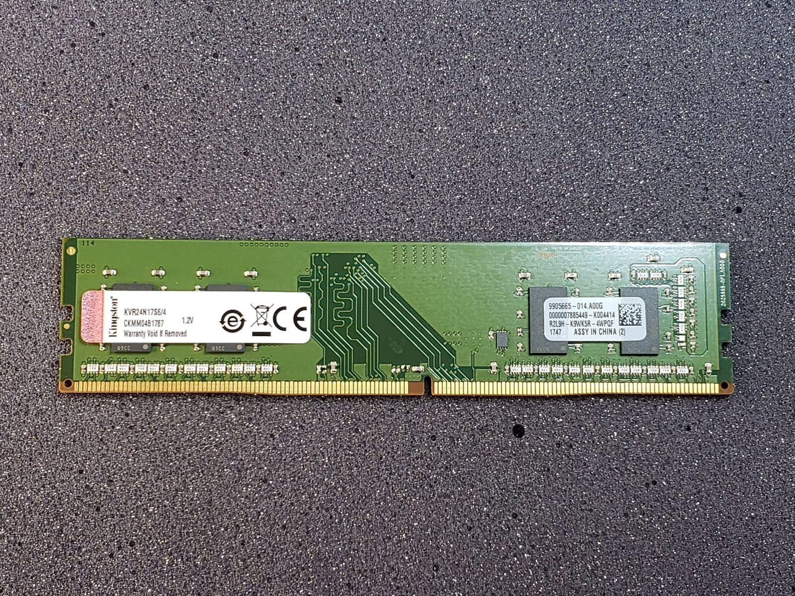 Kingston 4GB DDR4 2400 MHz PC4-19200 DIMM 288-Pin 1Rx8 Desktop Memory RAM 1x 4G