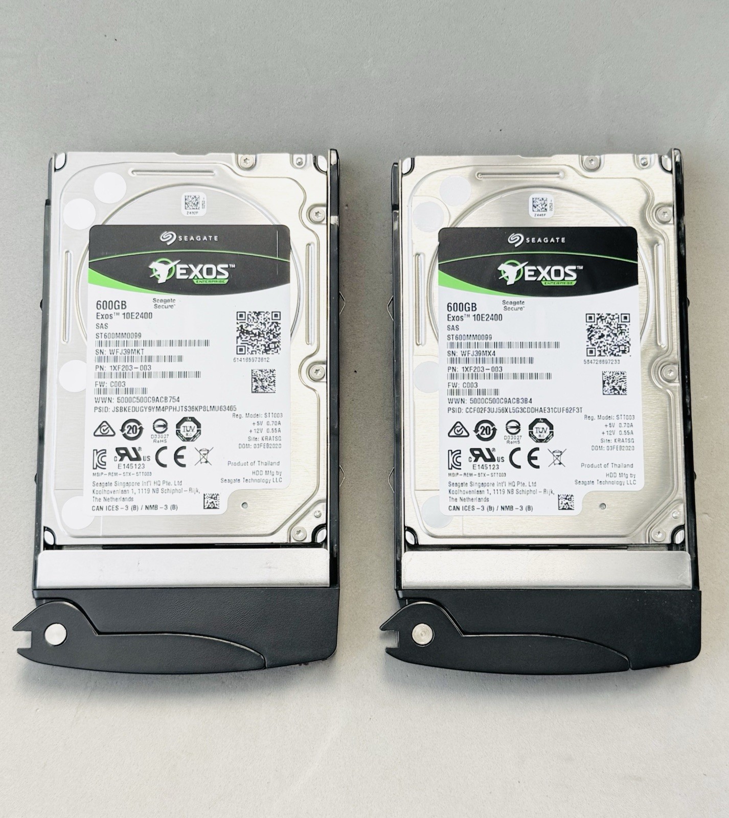 *Lot of 2* Seagate Exos ST600MM0099 600GB 10K 2.5'' 12Gb/s SAS Hard Drive