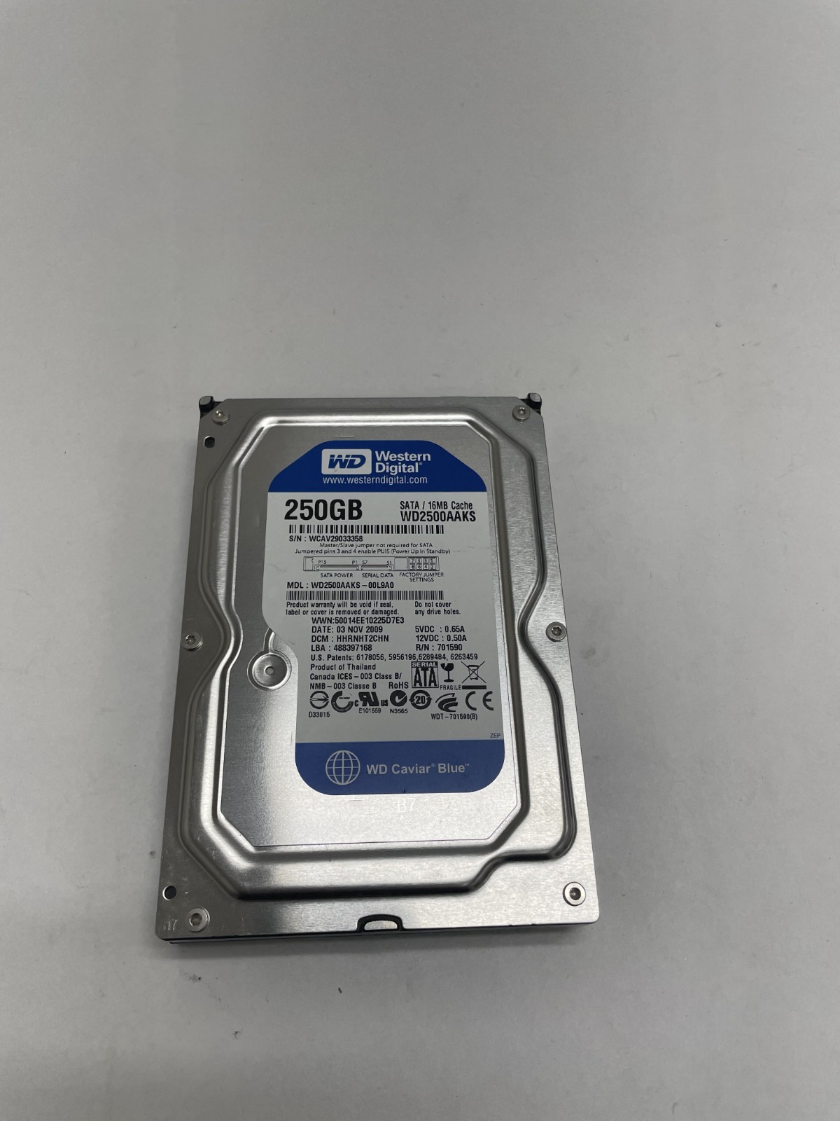 Western Digital 250GB SATA 3.5" Hard Drive WD2500AAKS-00L9A0 Tested Working