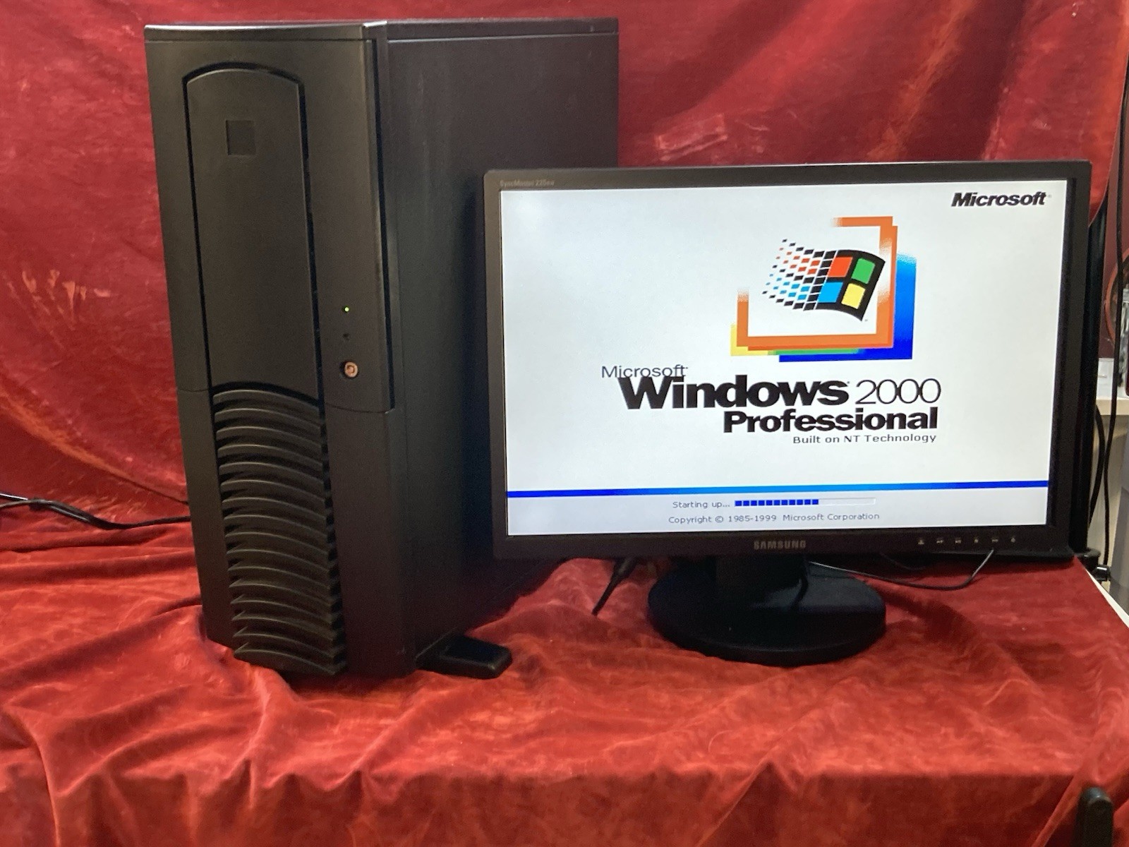 Dual Pentium 3 1000MHZ WINDOWS 2000 PC Chieftec Dragon SCSI Nvidia ASUS CUU4X-D
