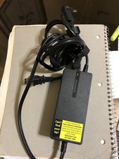 INSIGNIA NS-PWLC591 INPUT:100/240V-2.5A OUTPUT:19V-4.74A 90W AC Adapter OEM picture