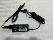Genuine HP 693711-001 65W AC Adapter 19.5V 3.33A 756413-002 Power Supply picture