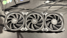 Thermaltake  CL-W158-PL12SW-A Floe Ring RGB 360 TT CPU Water-Cooling picture