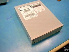 Teac CD-532E Internal CDROM Drive HP D4385-60001 picture