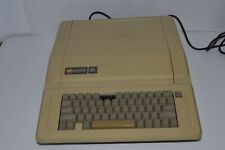*TC* APPLE IIe A2S2064 VINTAGE  PERSONAL COMPUTER  (TGS19) picture