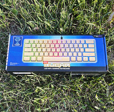 BUGHA 60% RGB Illuminated Gaming Keyboard Gold Wired USB Detachable Micro-USB picture