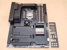 Asus SABERTOOTH Z77 Intel DDR3 LGA1155 ATX Motherboard + Intel i7-3770K **READ** picture
