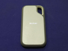 SanDisk Extreme Portable SSD - 2TB - SDSSDE51-2T00 - TESTED Great Condition picture