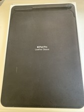 Original Apple Leather Sleeve for iPad Pro 10.5