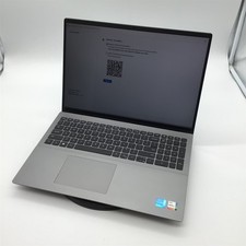 Dell Vostro 5620 i5-1240P/16GB RAM/No SSD picture