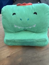 NWOT Pillow Fort Tablet Holder Green Can Hold Tablet Or Book picture