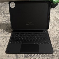 ESR Rebound Magnetic Keyboard Case picture