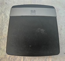 Cisco Linksys EA2700 300 Mbps 4-Port Gigabit Wireless N Router WORKS picture