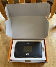 NETGEAR Aircard 779S Wireless AT&T Unite Express With Box And Charger PERFECT picture