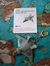 Marvel: 4GB USB Flash Drive - AVENGERS QUINJET unused picture
