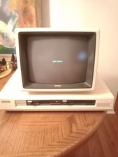 Vintage 1983 Epson QX10 Computer Q107A Manuals Start-Up Disks;  Game  
