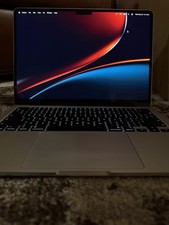 MINT PRISTINE  (16 Charge Cycles) SILVER MACBOOK AIR W PACKAGING picture
