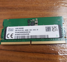 SK Hynix HMCG66MEBSA092N 8GB PC5-38400 DDR5 4800MHz SODIMM RAM Laptop Memory picture