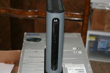 Motorola MG7310 Cable Modem/Router picture