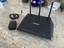 Netgear Nighthawk AC1900 Smart WiFi Dual Band Gigabit Router R6400V2 picture