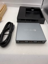 USB-C to Triple DisplayPort 4K 60Hz MST Splitter Adapter with 100W PD picture