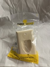 NEW Data Comm Electronics, #45-0001-IV, Ivory, 1-gang Recessed Cable Plate picture