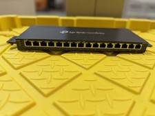 SG2016P TP-Link Omada 16 x Ports 1000Base-T (8 x Ports PoE+) Smart Switch picture