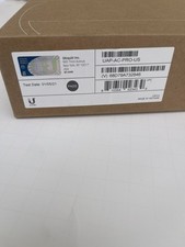 Ubiquiti UniFi AC Pro Wireless Access Point Dual-Band WiFi 5 UAP-AC-PRO-US picture