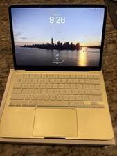 MacBook Neo 256Gb read description picture