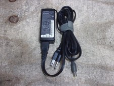 Lenovo 92P1158 92P1157 Laptop AC Adapter 20V 3.25A 65W PIN IN MIDDLE picture