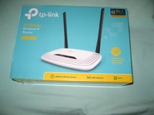 TP-LINK 300MBPS WIRELESS N ROUTER TL-WR841N-NEW & SEALED picture