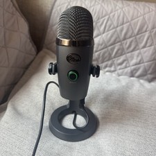 Blue Yeti Nano 20Hz - 20kHz Condenser Studio Microphone A00136 picture
