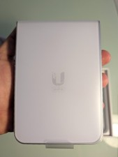 Ubiquiti Networks U6-IW-US Access Point WiFi 6 In-Wall - White picture
