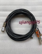 Cisco QSFP-4SFP25G-CU3M Stack Cable picture